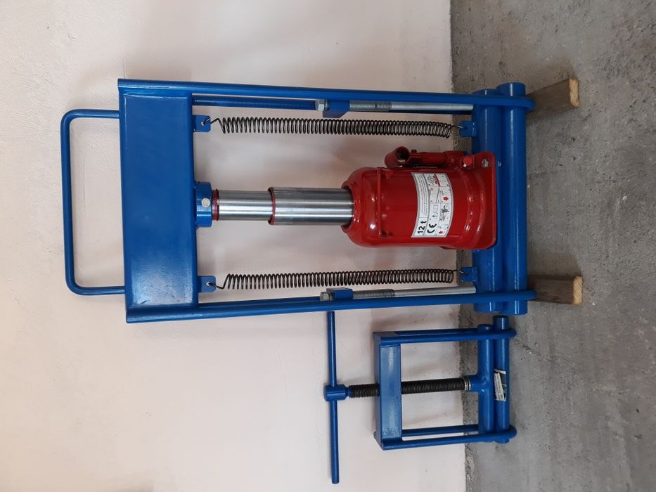 Presa obturator teava polietilena Fi 200-225 mm , hidraulica