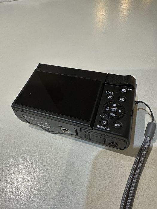 Фотоапарат Panasonic Lumix TZ99