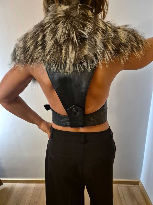 бюстие от естествена кожа и чинчила