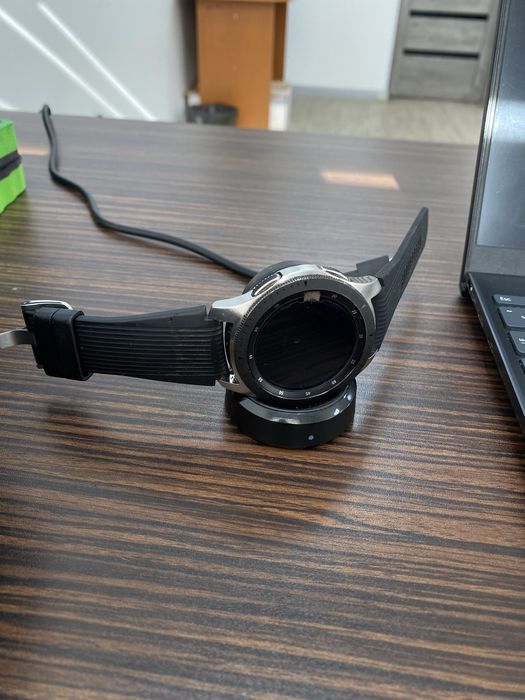 Samsung Galaxy Watch 46mm / SM-R800 / смарт-часы