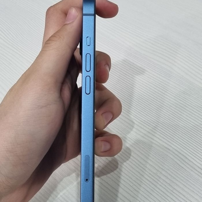 Айфон 13 iPhone 13