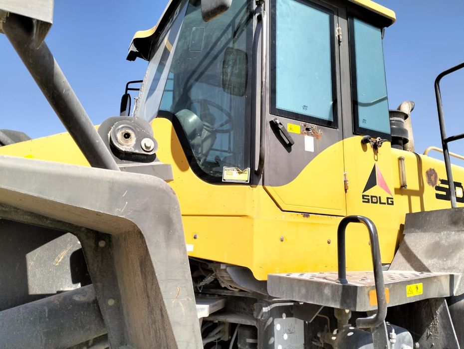 Продам погрузчик 3 кубовый