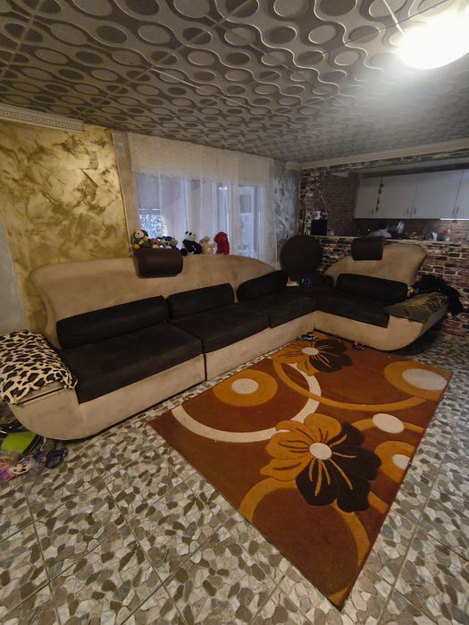 vând colțar piele antoarsa