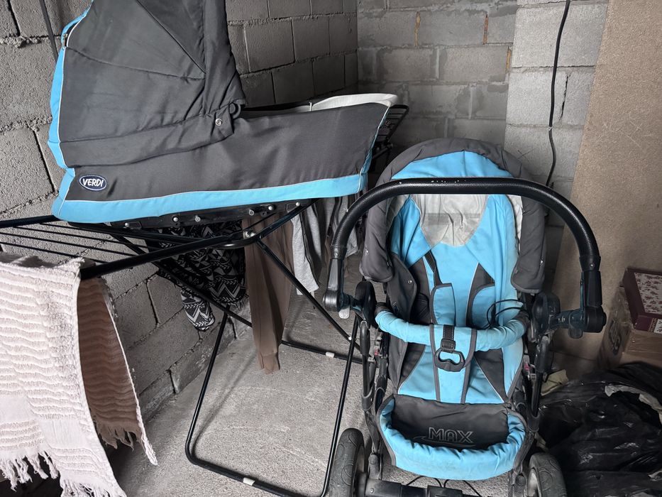 Продам коляску 3 в 1