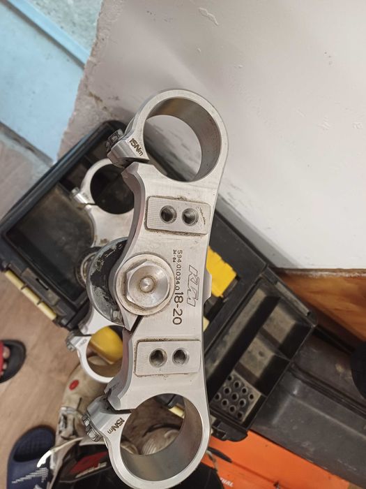 Резервни части за мотор