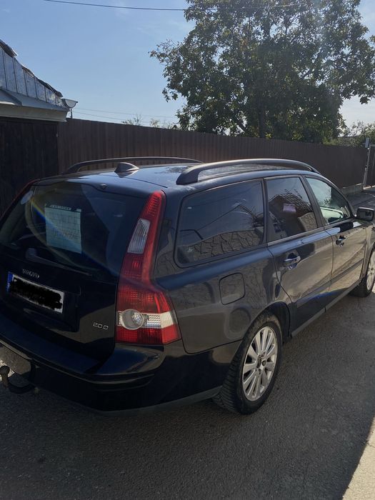 Volvo v50 2005.