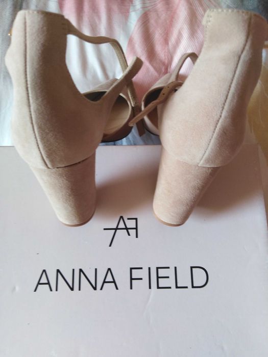 Официални обувки