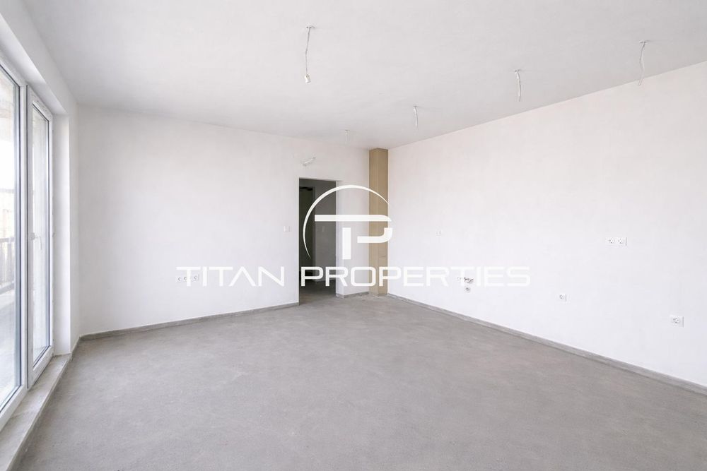 Продава се Двустаен апартамент в Пловдив, Остромила - 68 кв.м за 1094 €/кв.м - Снимка #1