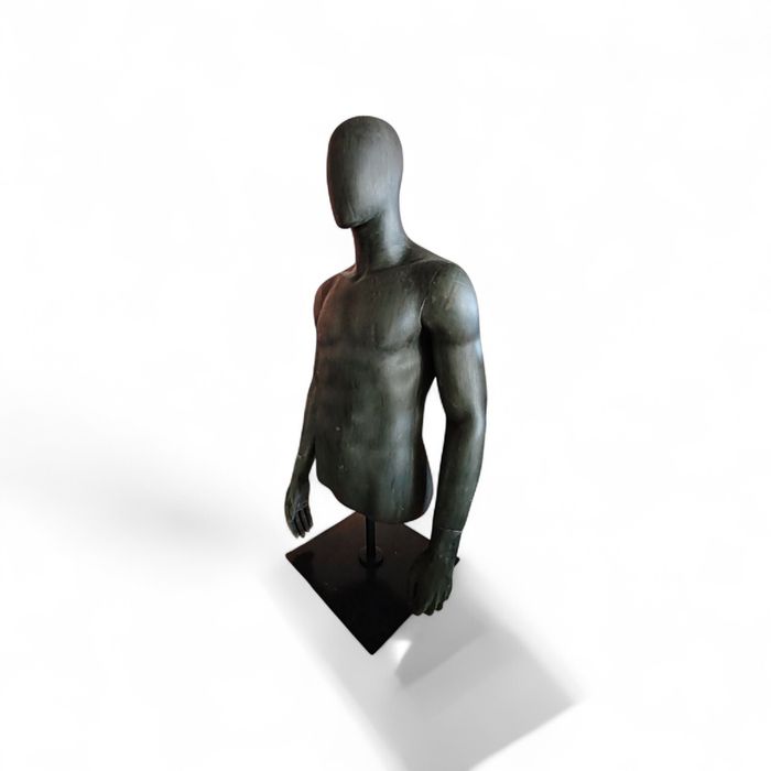 Оборудване за магазин , стойки, манекени, копчета за охрана