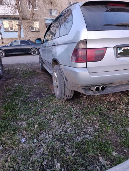 Продам БМВ х5 е53