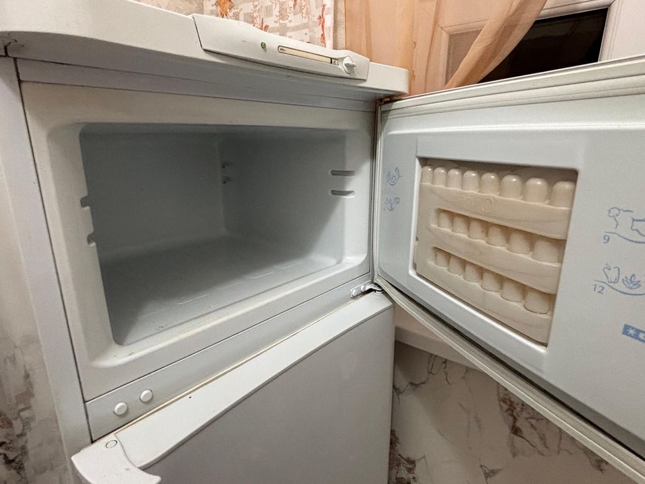 Продается холодильник