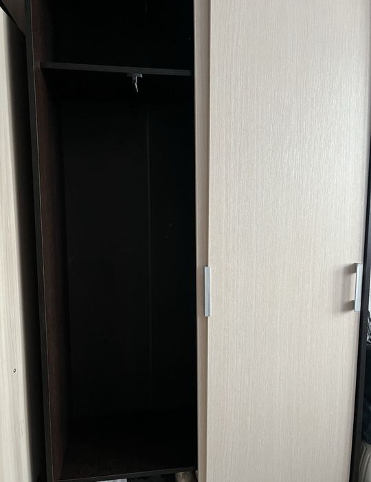 Продам шкаф раздвижной