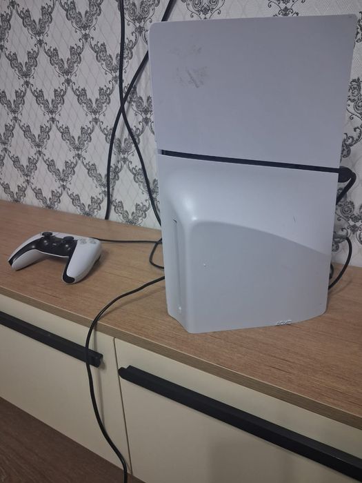 Прадоется ps5 хорошего состояние