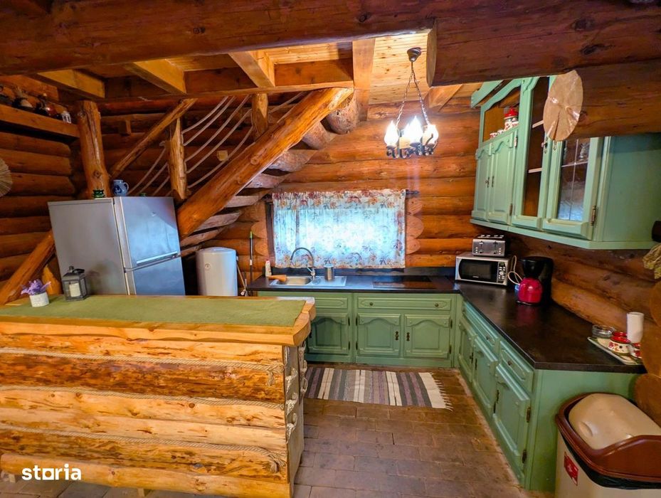 Casa de vacanta rustica, langa rau, pe Transfagarasan - Sibiu