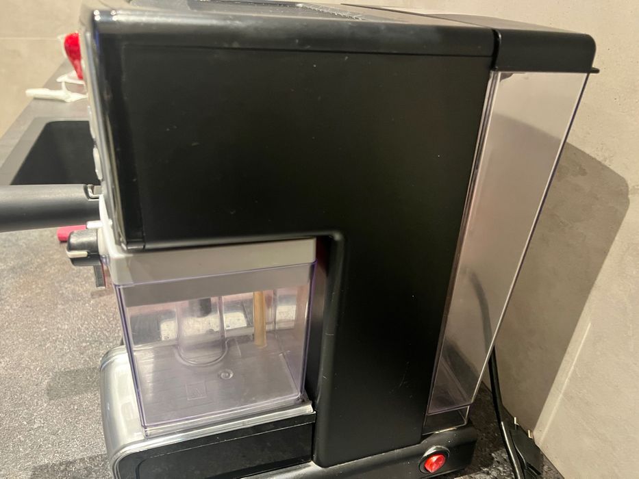 Еспресо машина Breville Prima Latte