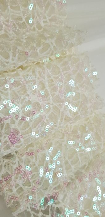 Шикарное праздничное платье для девочки!!!