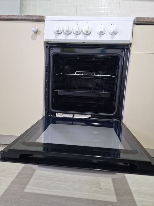 Продам плиту Beko