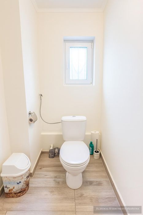 Дава се под наем Етаж от къща в Пловдив, Център - 140 кв.м за 518.67 € - Снимка #7