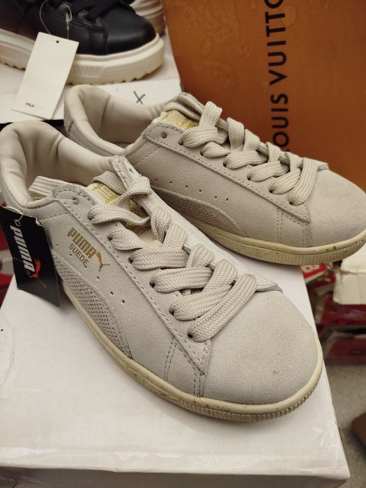 Puma кроссовочки замшевые 36 размер
