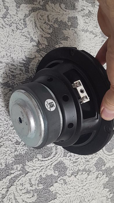 Продам мидбас. В количестве 2шт.