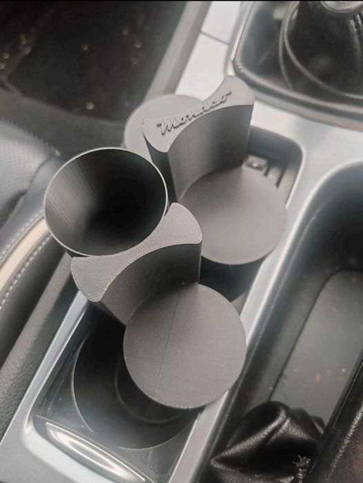 Ford Mondeo MK4.5 (Facelift) Cup Holder Divider/Поставка за чаша.