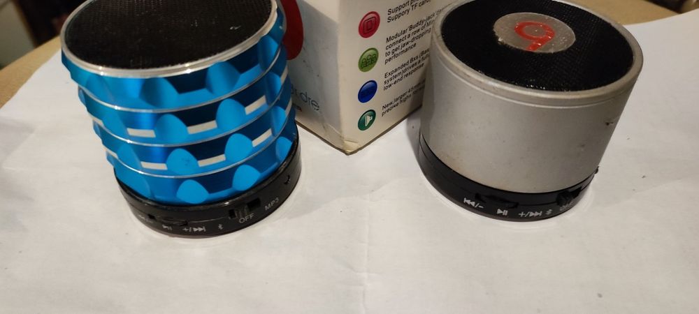 Boxe portabile bluetooth conectare prin tel  card radio etc