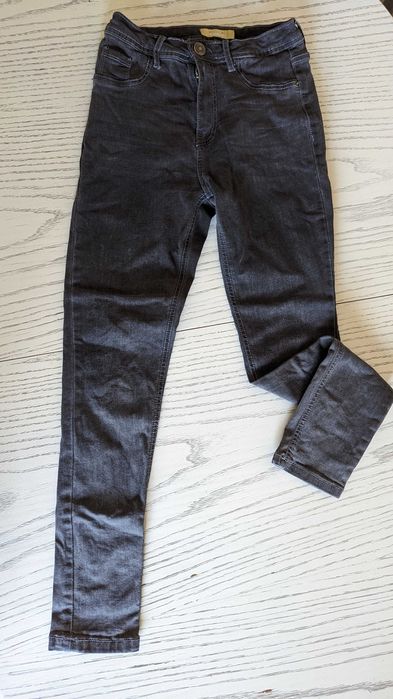 Продам джинсы скини