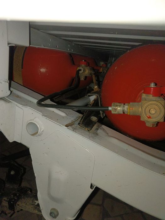 assalomu alaykum labo satiladi 94ml 2025 yili 22 yurgan