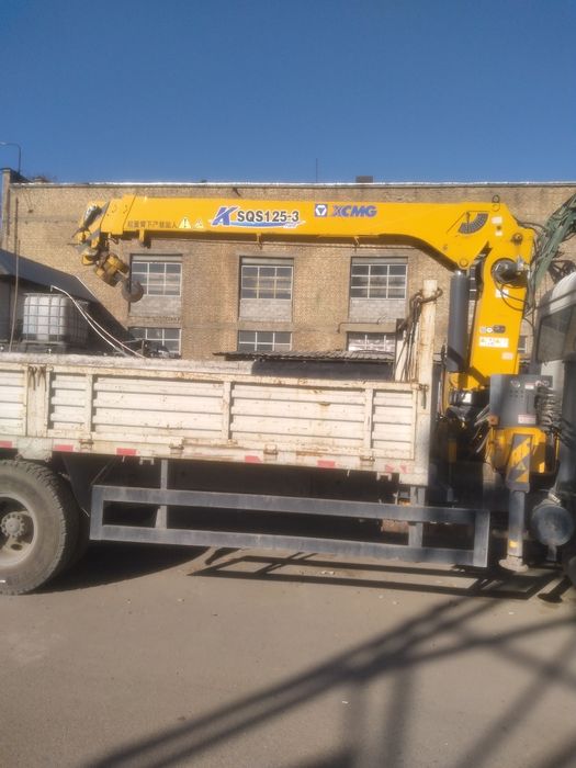 Продаётся кран манипулятор донг фенг