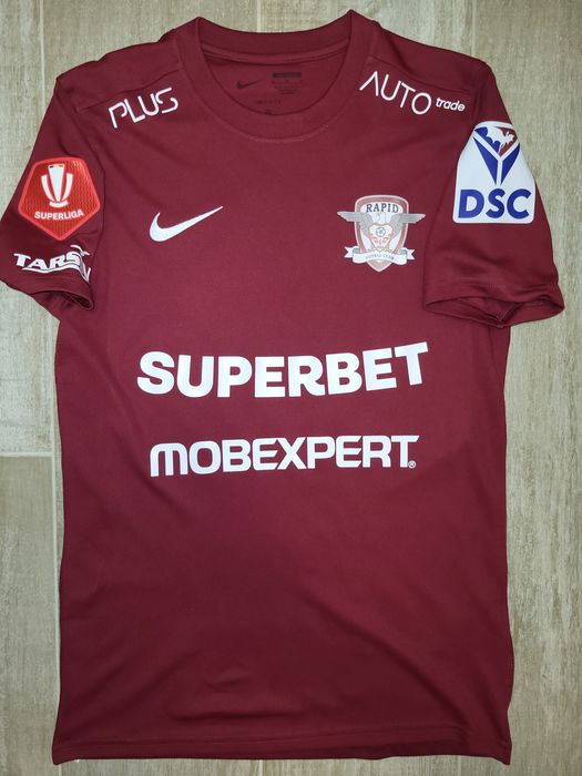 Tricouri Rapid Bucuresti Superliga de joc