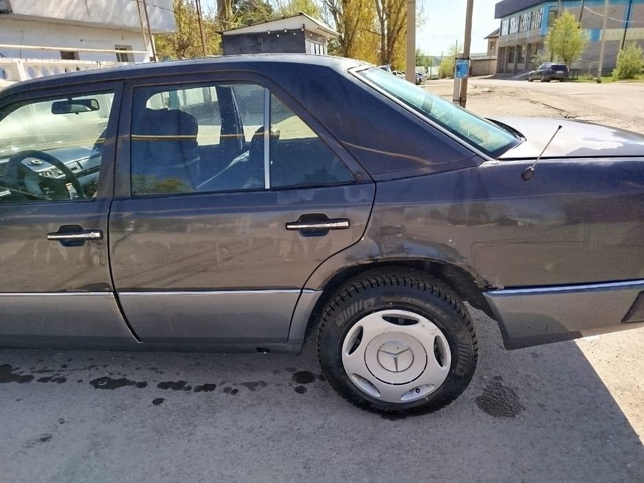 Мерседес 124 кузов