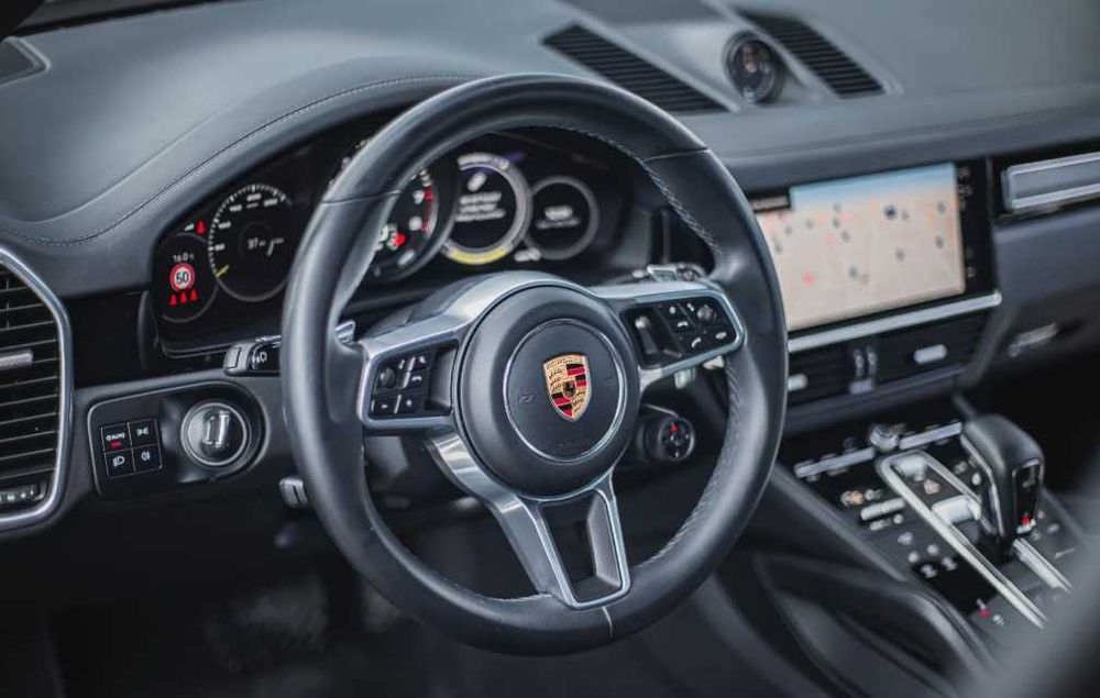 Porsche Cayenne Platinum Edition