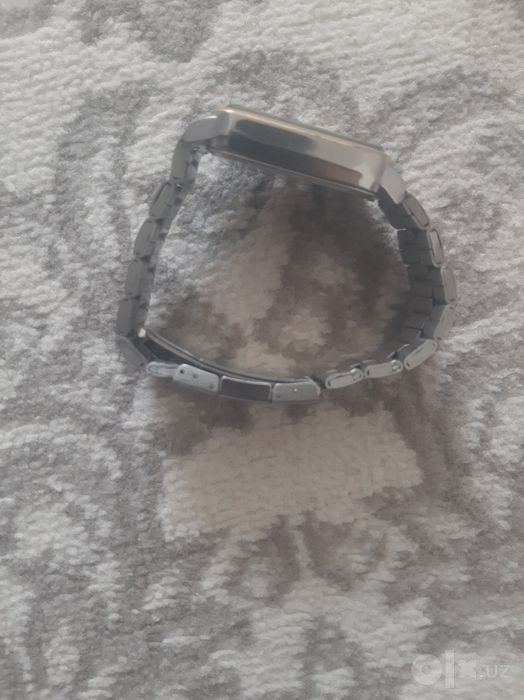 Часы ROLEX работают актия