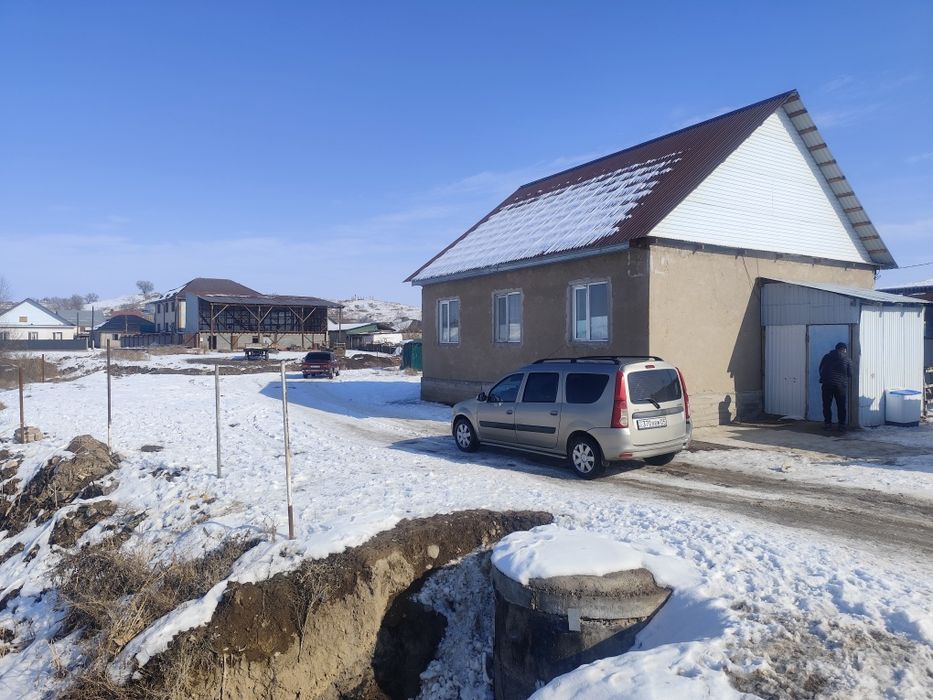 Уй сатылады Тауелсиздик 1б