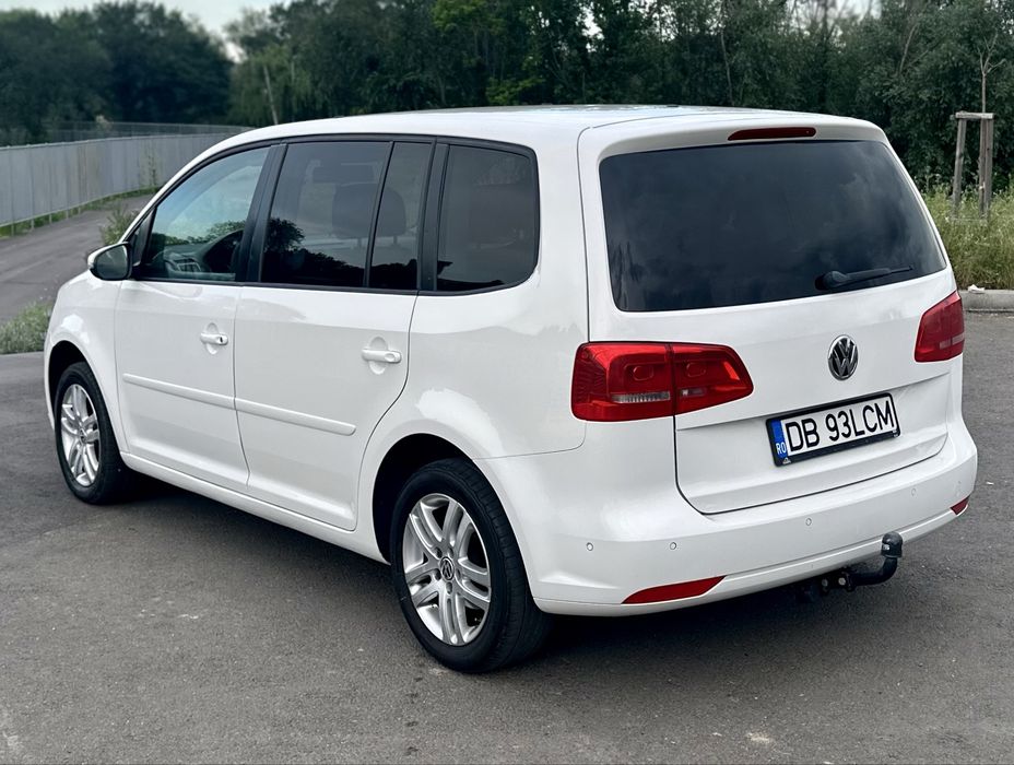 VOLKSWAGEN Touran 2014 — imagine 3