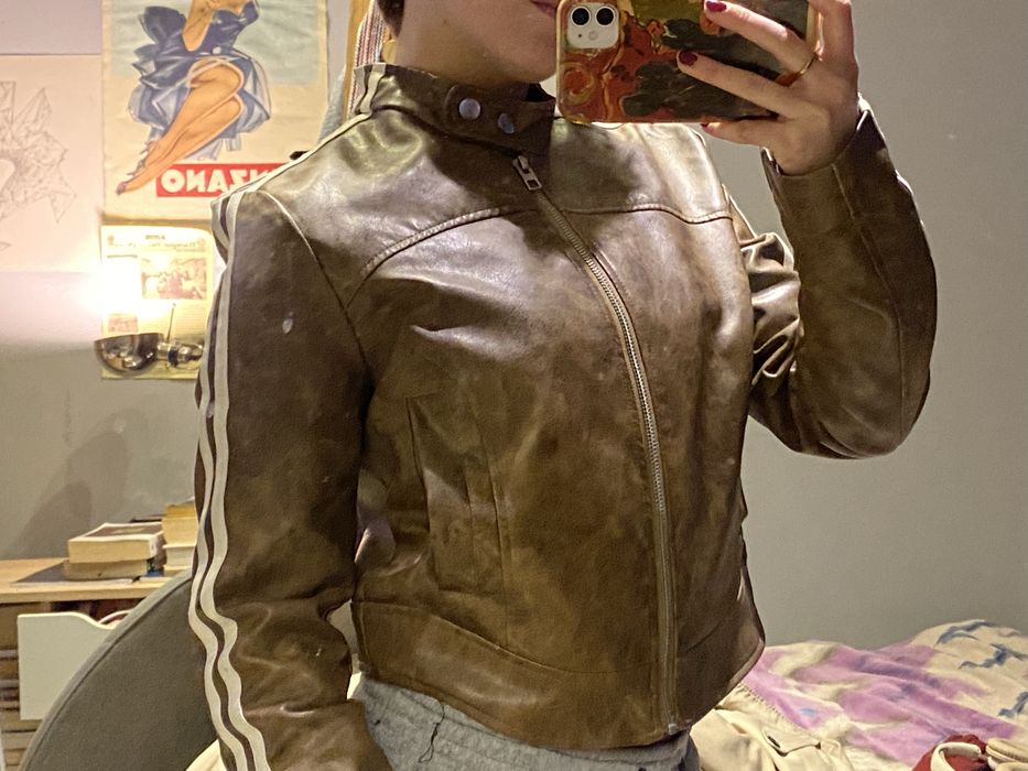 Стилно Кафяво яке от Croop