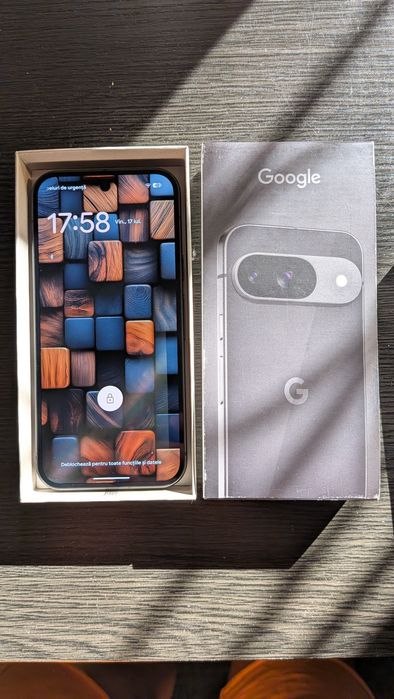 Vând Google Pixel 9