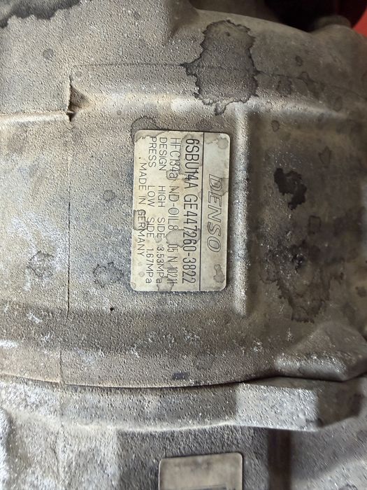 Компресор за климатик BMW N47N E90,E91,E92,E93,F25