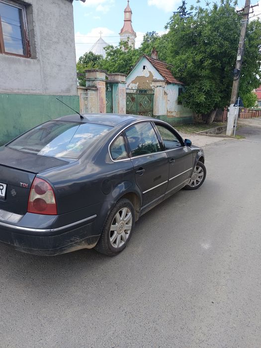 Volkswagen Passat diesel, 1.401 € — imagine 4