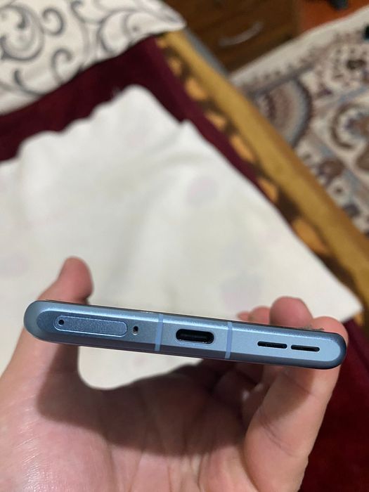 One Plus 12r обмен на равноценный смартфон