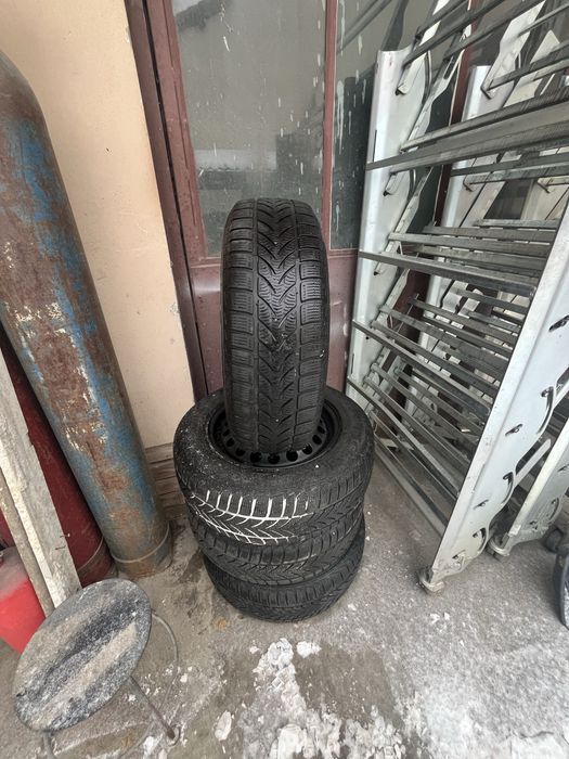 Vand jante tabla cu cauciucuri 195/65/15