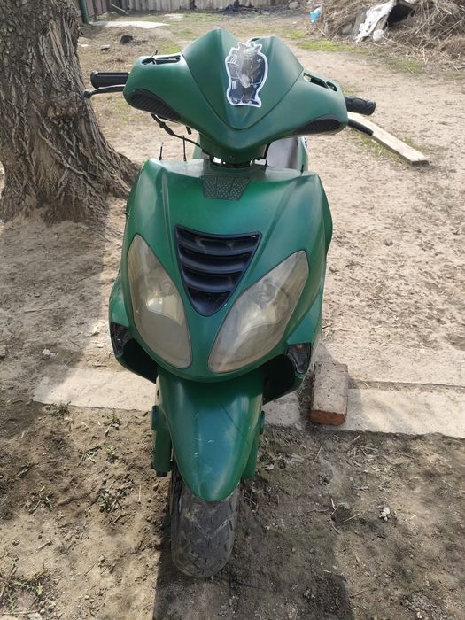 Обменяю скутер Априла