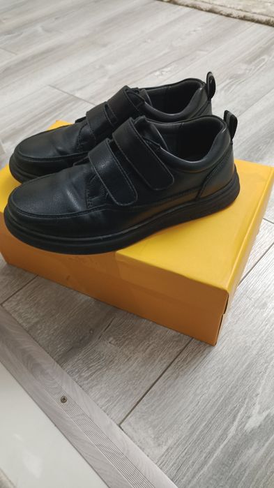 Обув Гномик 30 размер. Состояние отличное