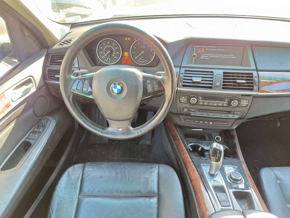 BMW X5 E70 5.0i 408кс Facelift ксенон панорама Keyless Logic7 ел багажник автоматик НА ЧАСТИ!