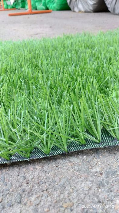 Продам искусственный газон