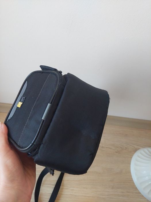 Малка чанта за фотоапарат Case logic