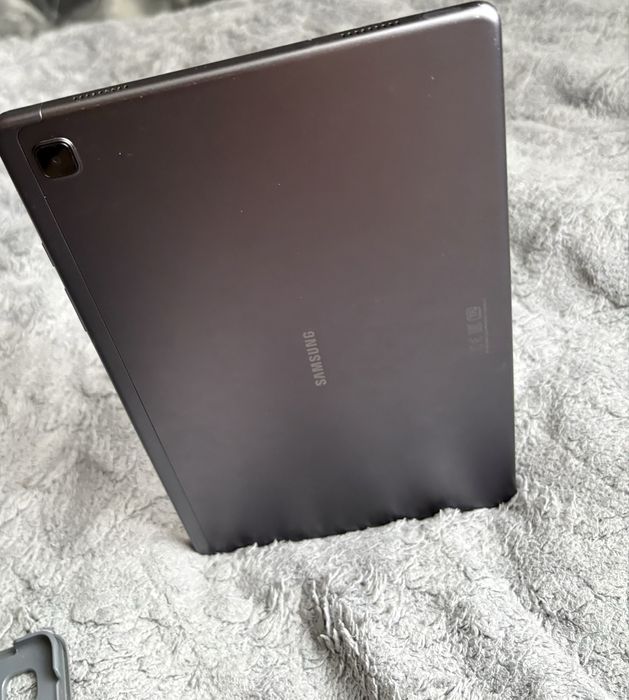 Samsung планшет Tab a7