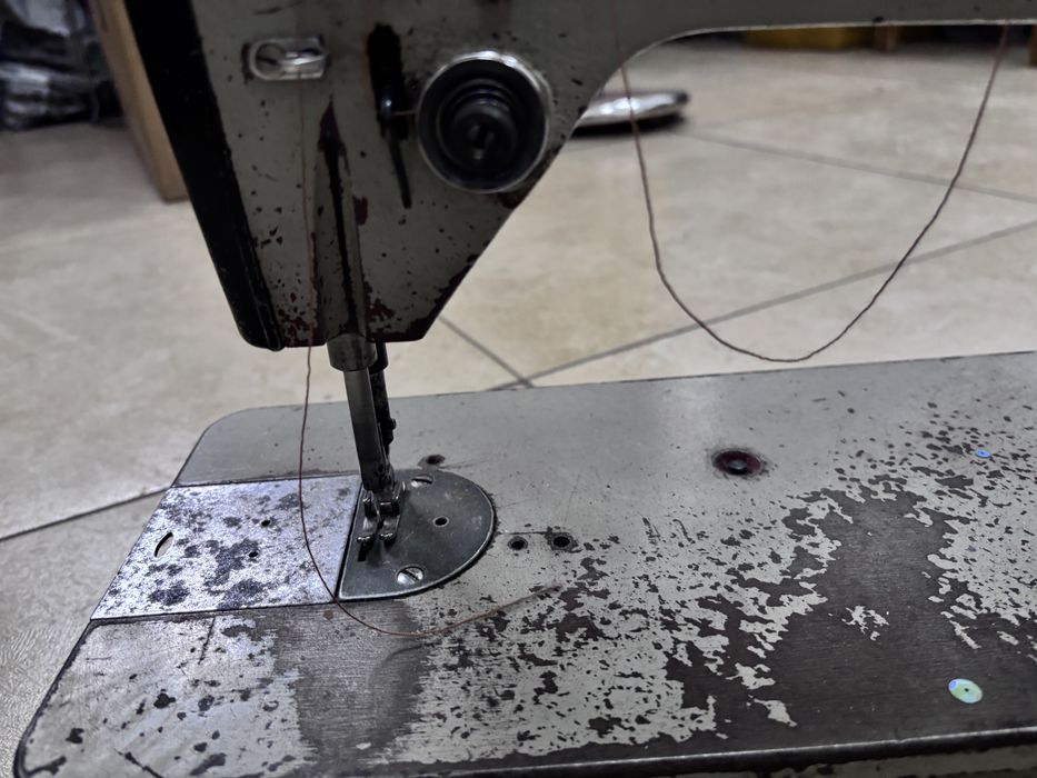 Машинка швейная производственная