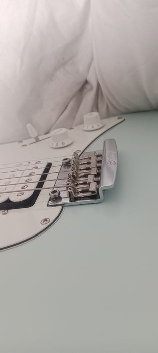 электрогитарa music man sterling Stratocaster