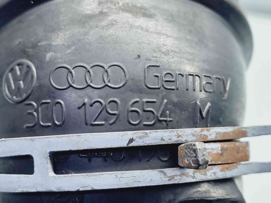 Tub admisie aer Volkswagen Golf 6 (5K1) [Fabr 2009-2013] 3C0129654M 1.